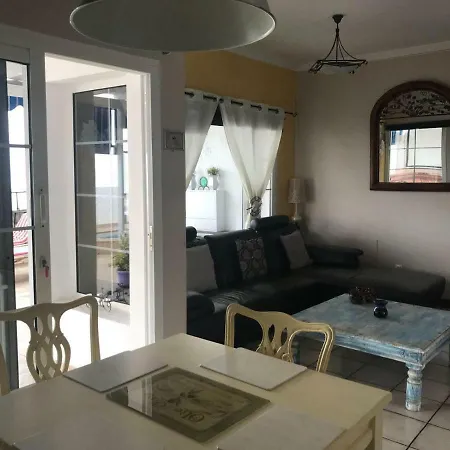 Breda - 5 Mins From The Beach Villa