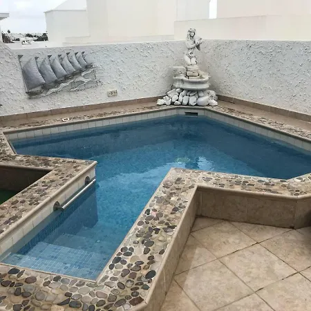 Villa Breda - 5 Mins From The Beach *