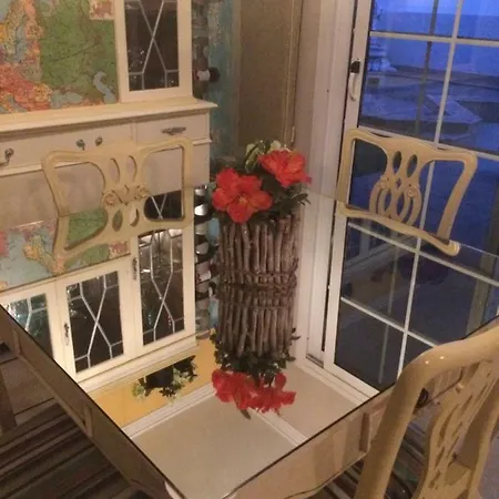 Breda - 5 Mins From The Beach Villa