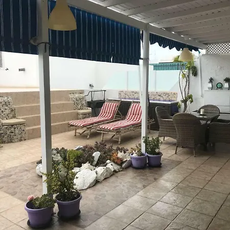 Breda - 5 Mins From The Beach Playa Honda (Lanzarote)